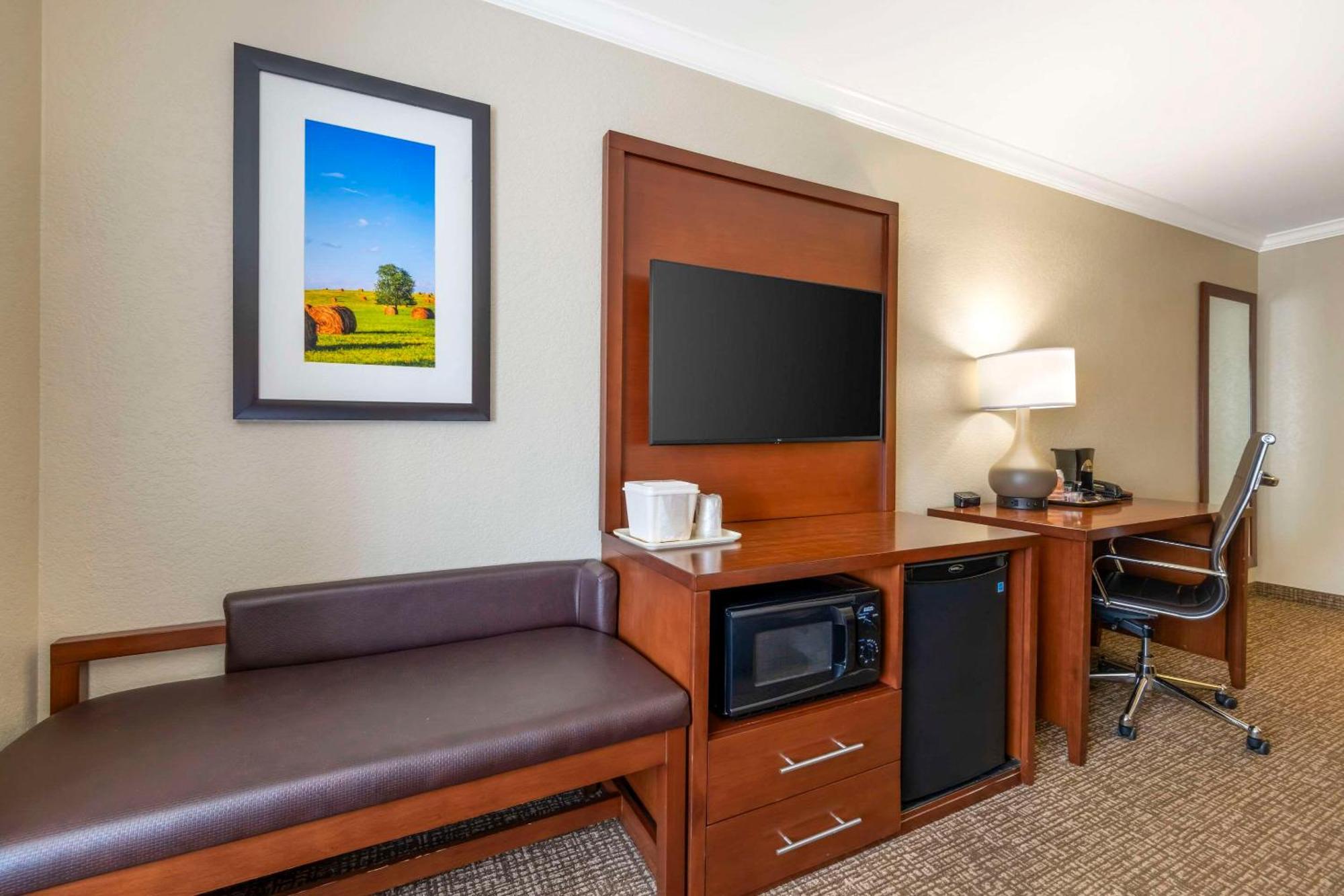 Comfort Suites Elizabethtown Ngoại thất bức ảnh