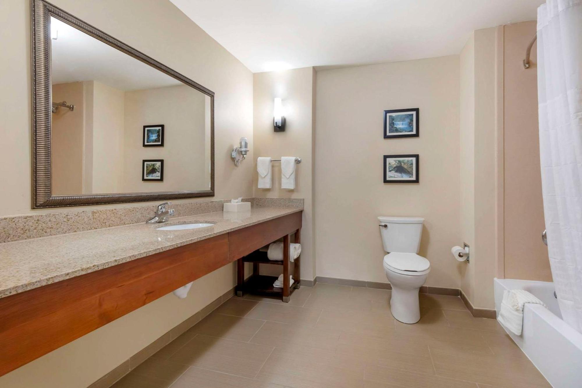 Comfort Suites Elizabethtown Ngoại thất bức ảnh